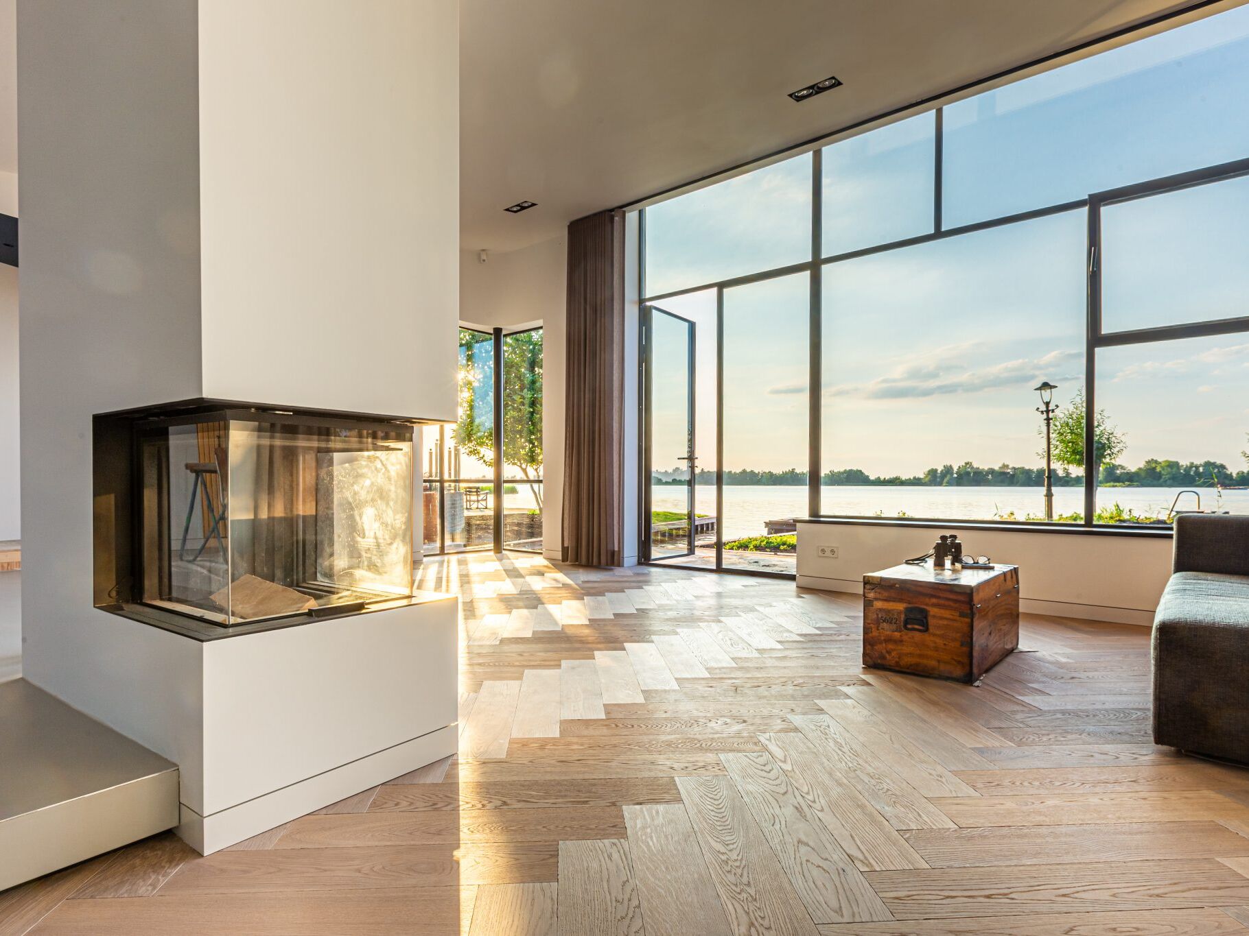 stalen buitenpui villa