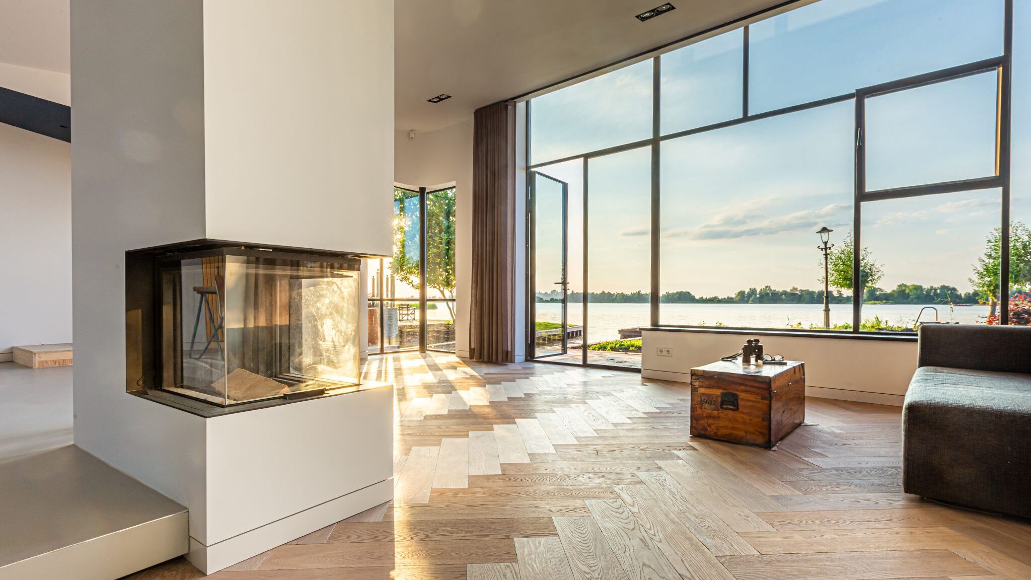 stalen buitenpui villa